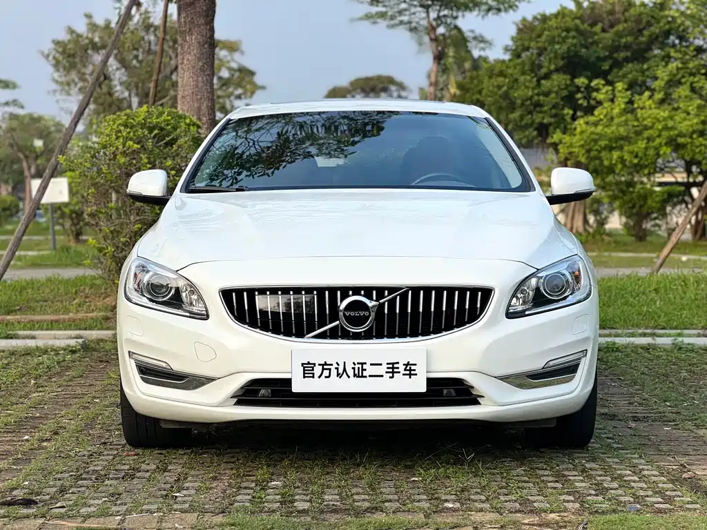 Volvo S60L 2019 T5
