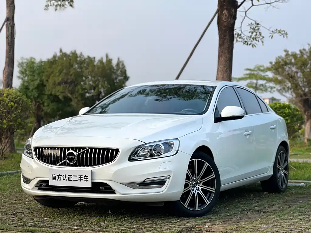 Volvo S60L 2019 T5