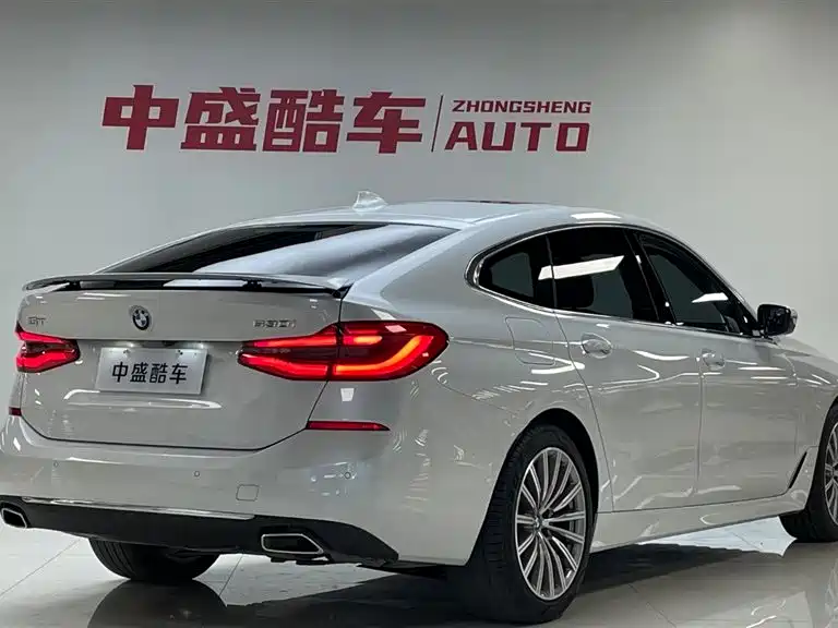 BMW 6 Series GT 2018 630i Luxury Design Package