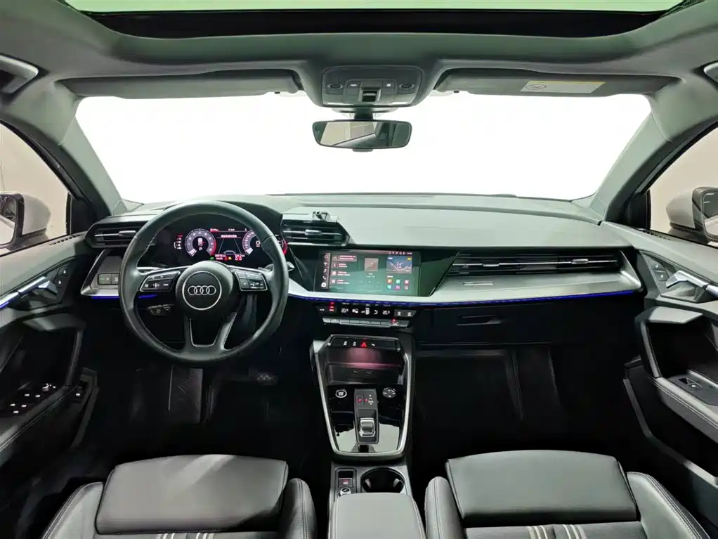 Audi A3 2023 Sportback 35 TFSI S line