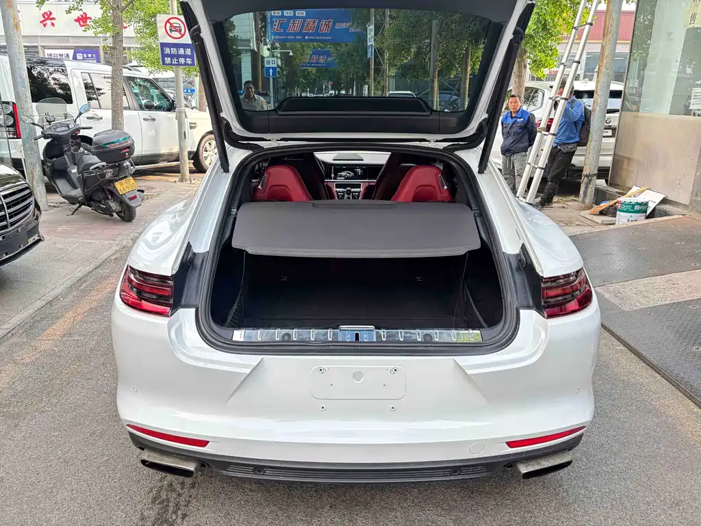 Panamera 2017 Executive Long Wheelbase 3.0T