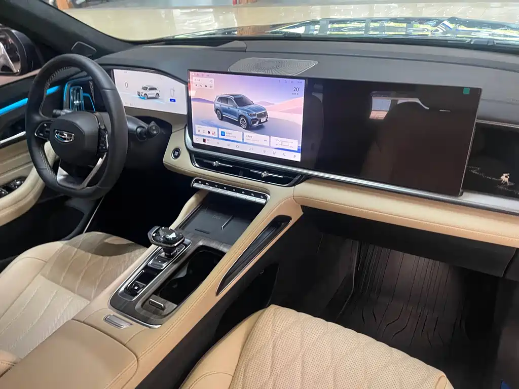 Geely Monjaro 2026 Dongfang Yao 2.0TD Automatic Lanxing Edition