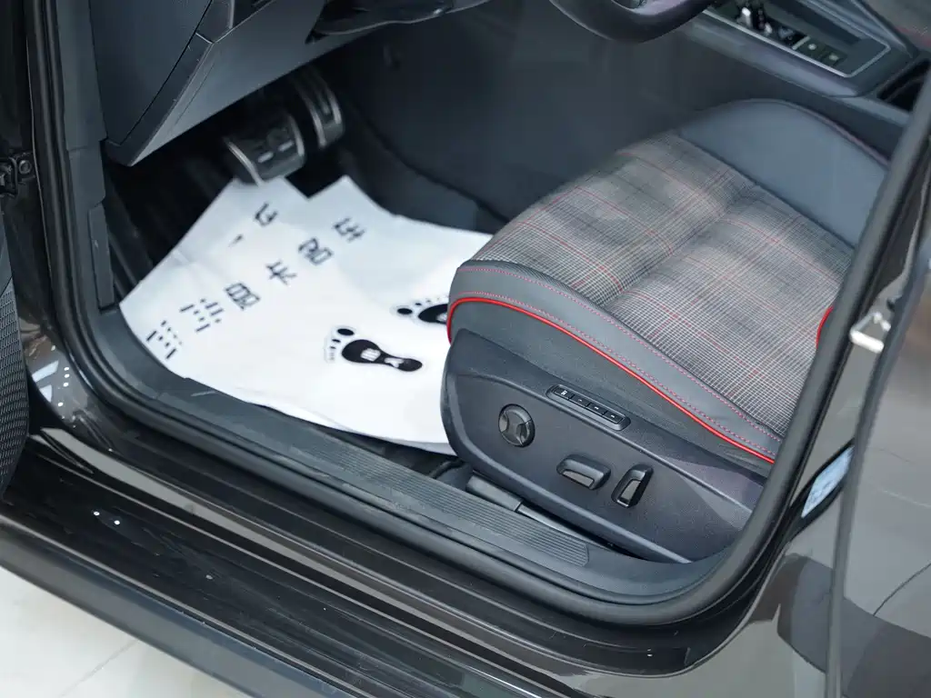 Golf GTI 2021 380TSI DSG GTI