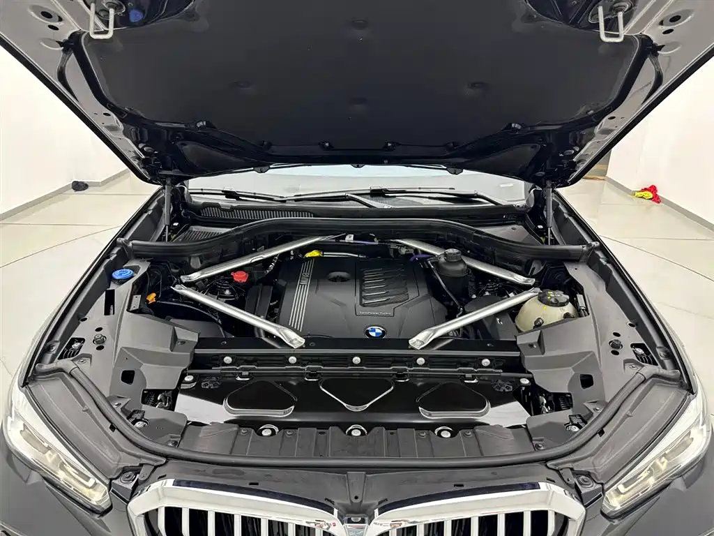 BMW X5 2022 Facelift xDrive40Li M Sport Package