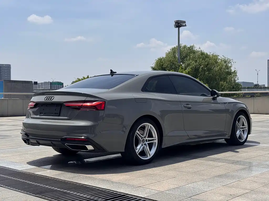 Audi A5 2022 Coupe 40 TFSI Fashion Dynamic
