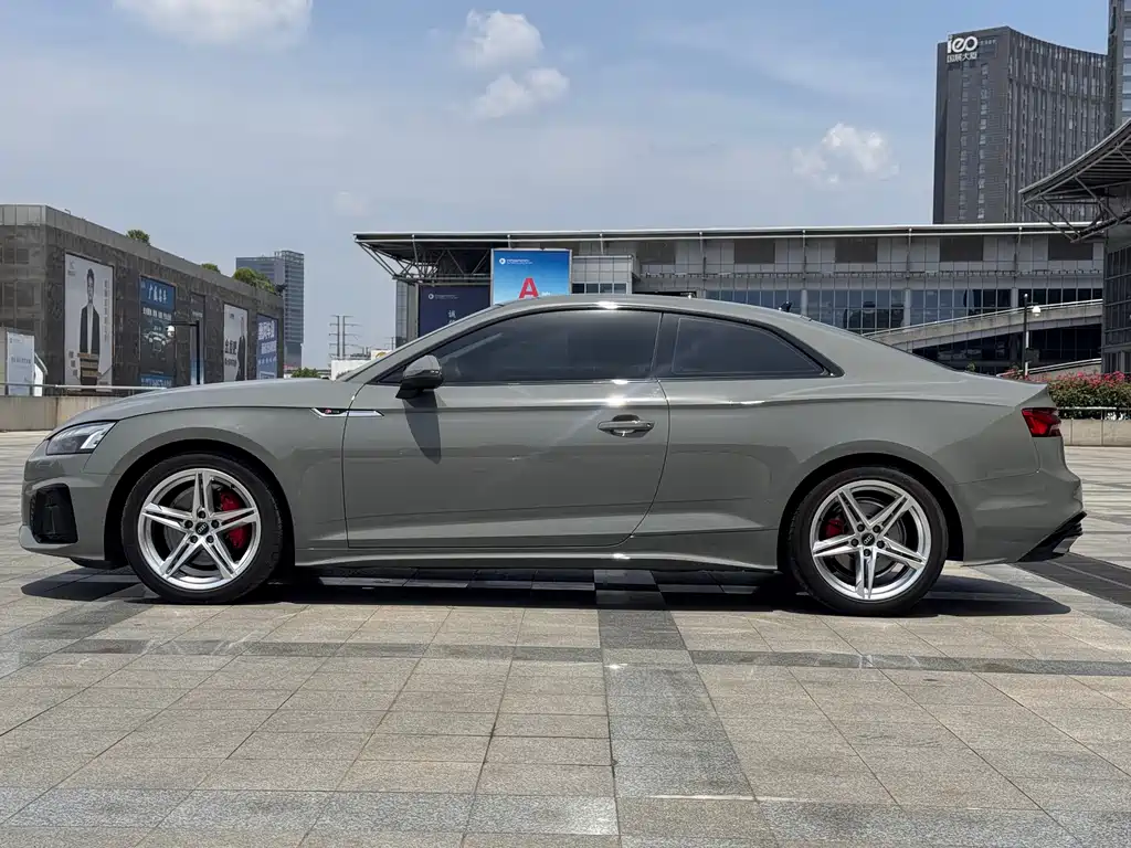 Audi A5 2022 Coupe 40 TFSI Fashion Dynamic