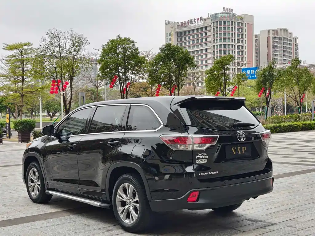 Toyota Highlander 2017 2.0T 2WD Elite Edition 7-Seater