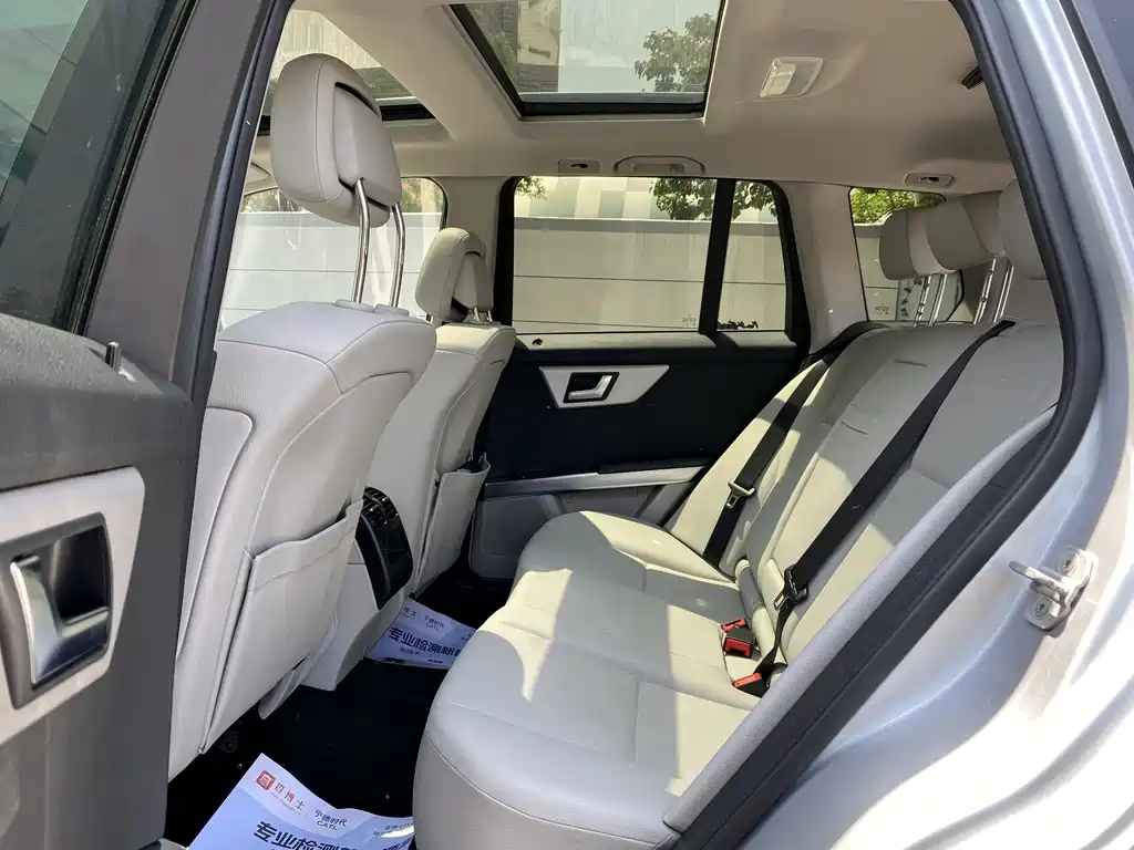 Mercedes-Benz GLK-Class 2013 GLK 300 4MATIC Dynamic Sunroof Edition