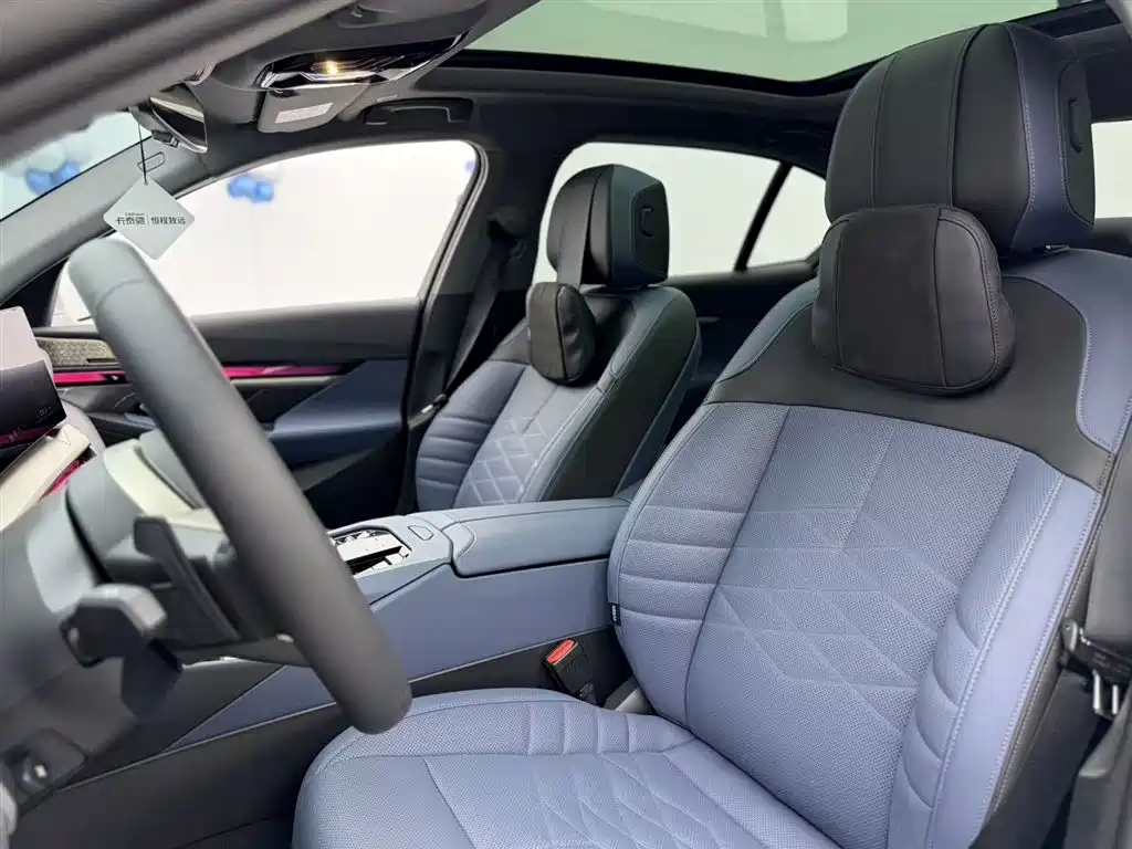 BMW 5 Series 2024 530Li Exclusive M Sport Package