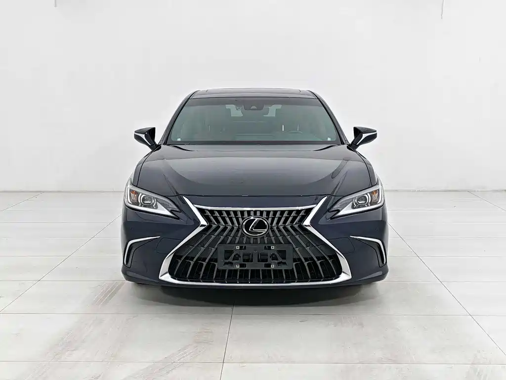 Lexus ES 2021 200 Excellence Edition