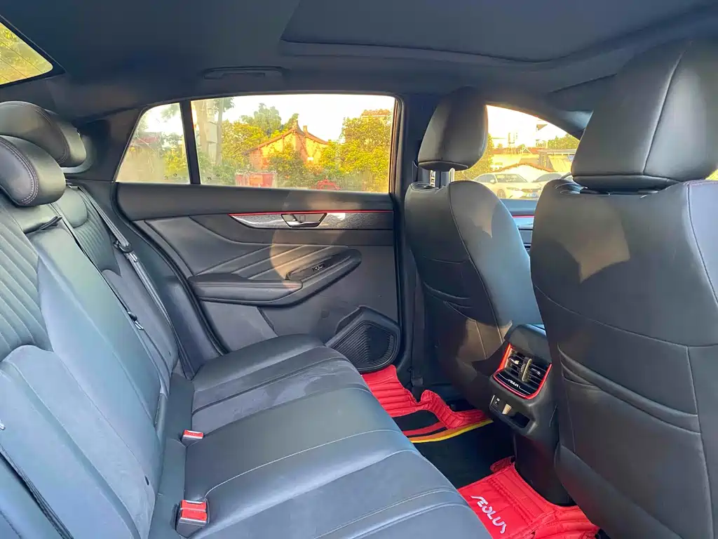 Dongfeng Fengshen Yixuan MAX 2021 1.5T Super Dad Edition