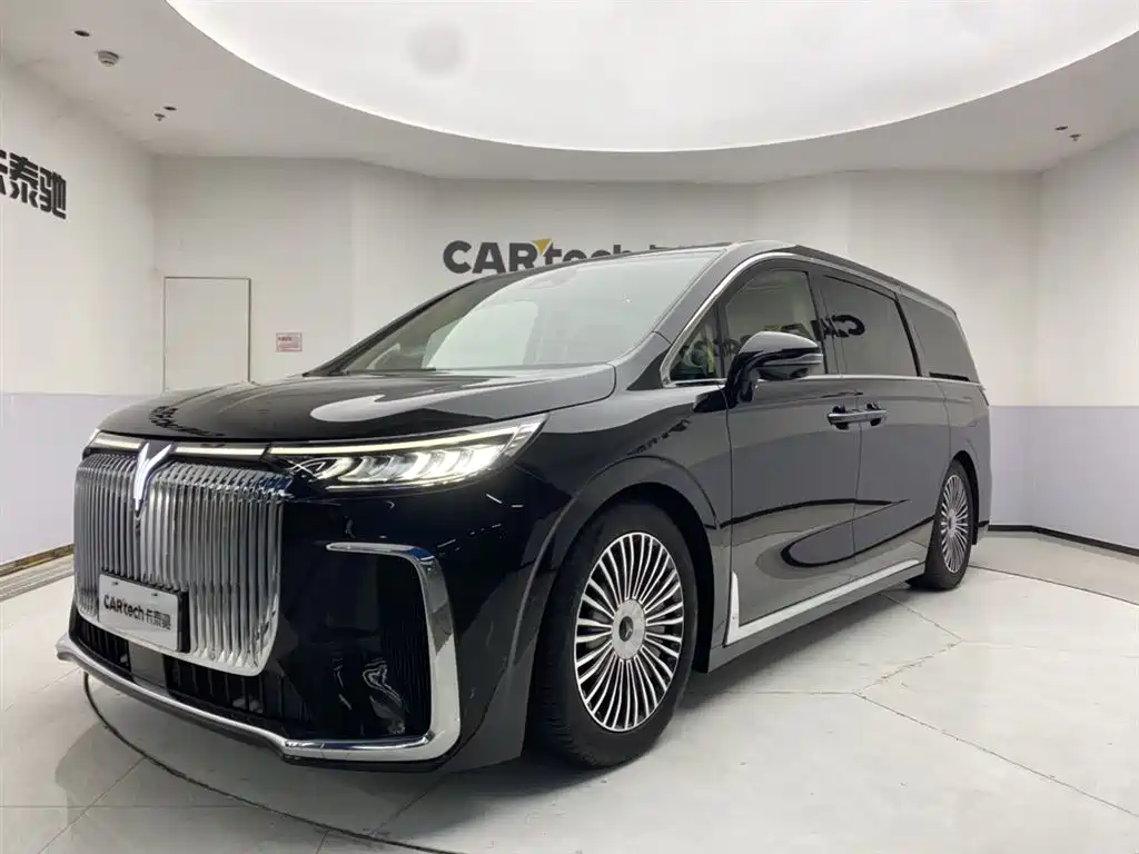 Voyah Dreamer 2025 PHEV AWD Flagship Kunpeng Edition