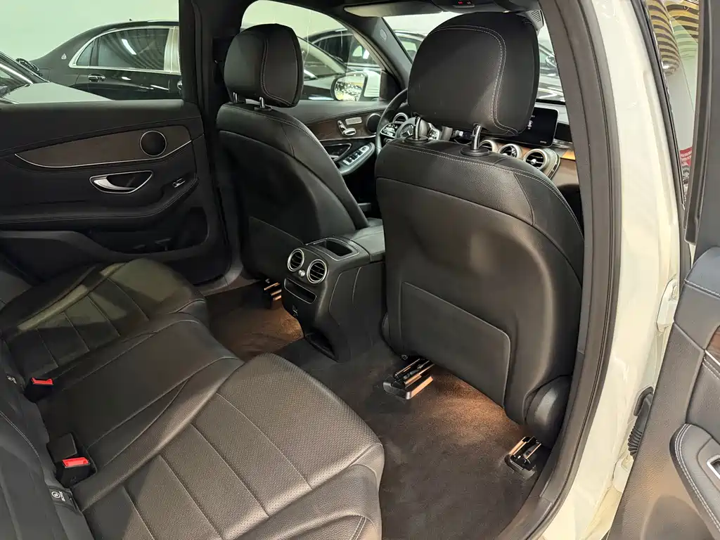Mercedes-Benz GLC 2021 GLC 260 L 4MATIC Luxury