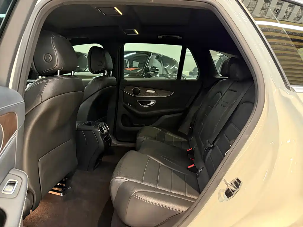 Mercedes-Benz GLC 2021 GLC 260 L 4MATIC Luxury