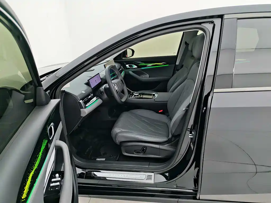 Geely Galaxy A7 EM 2025 EM-i 150km Explore+ Edition