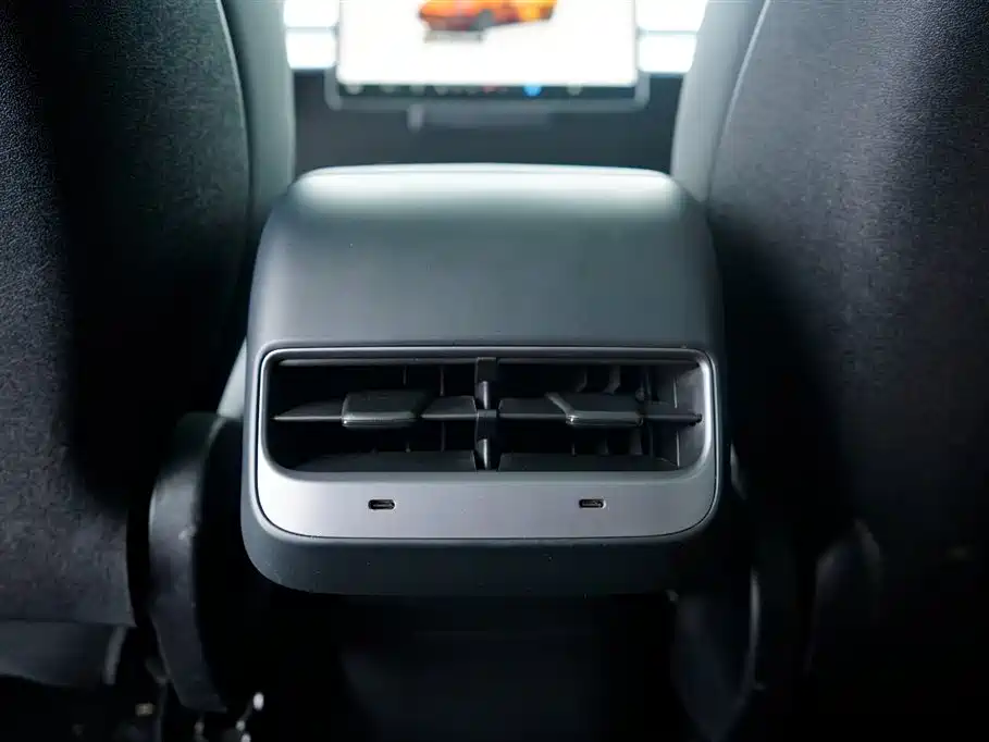 Model 3 2022 Rear-Wheel Drive