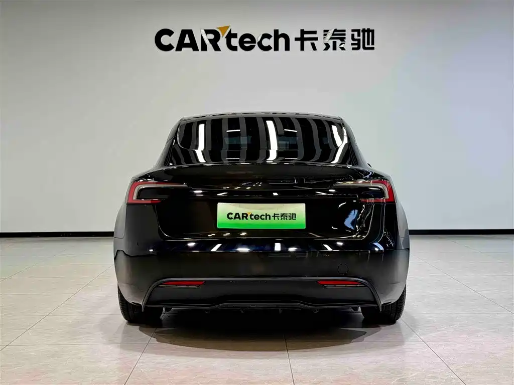 Tesla Model 3 2023 RWD