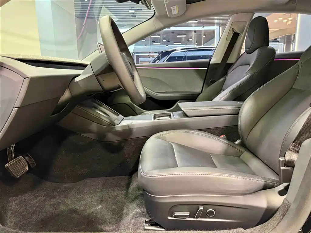 Tesla Model 3 2023 RWD