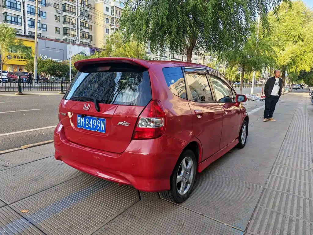 Fit 2007 1.5L CVT Comfort Edition