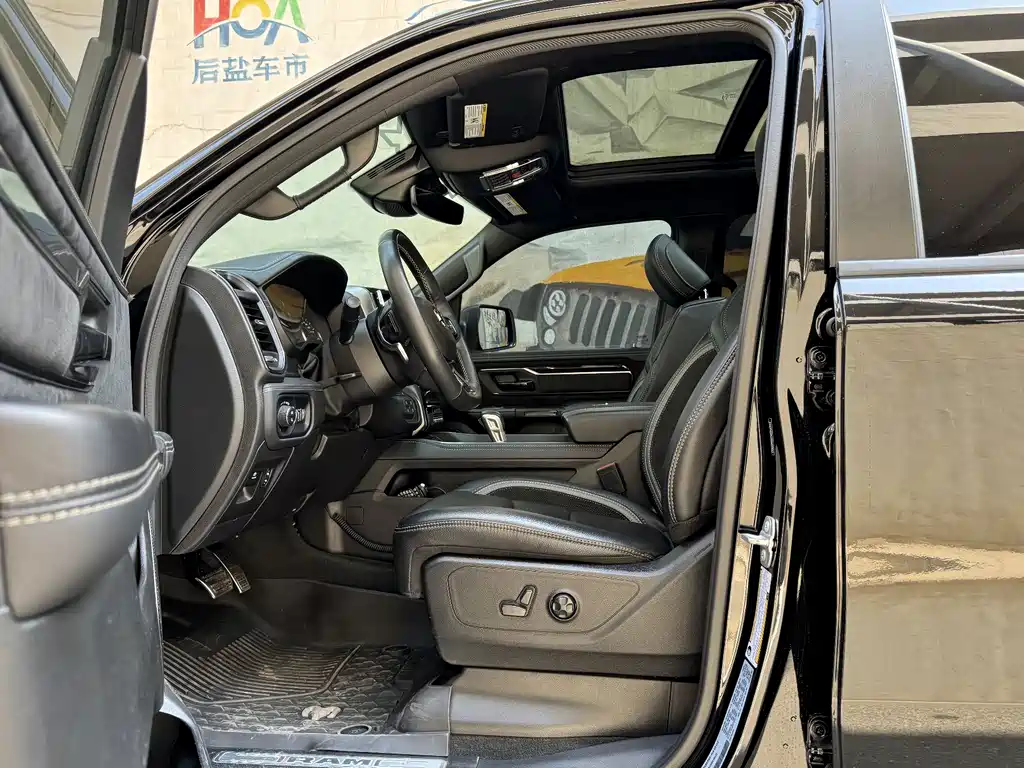 RAM 1500 TRX 2023 6.2T Automatic