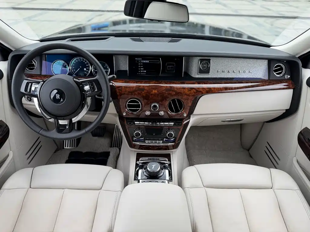 Rolls-Royce Phantom 2018 6.7T Long Wheelbase