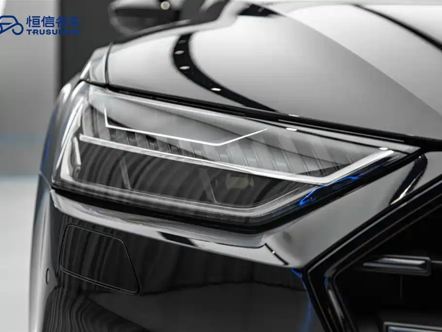 Audi A7L 2024 45 TFSI quattro S-line Black Warrior Edition