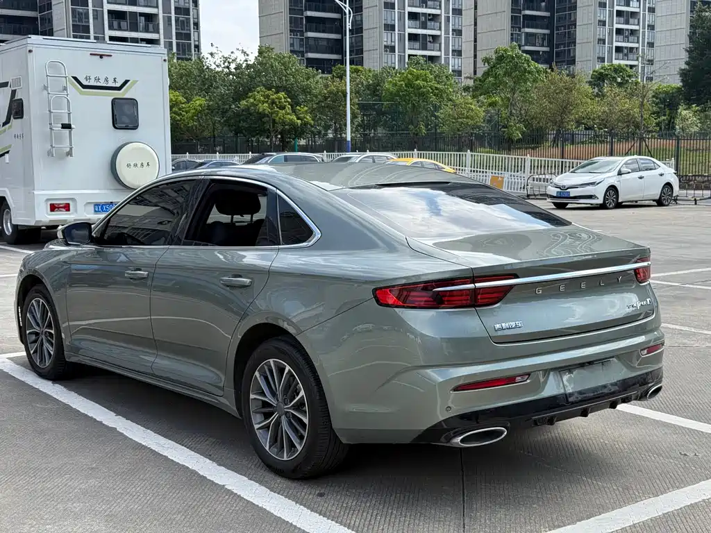 Geely Preface 2023 1.5TD Fuyao Edition