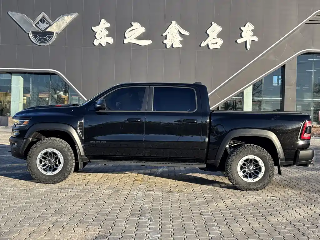 RAM 1500 TRX 2023 6.2T US Spec