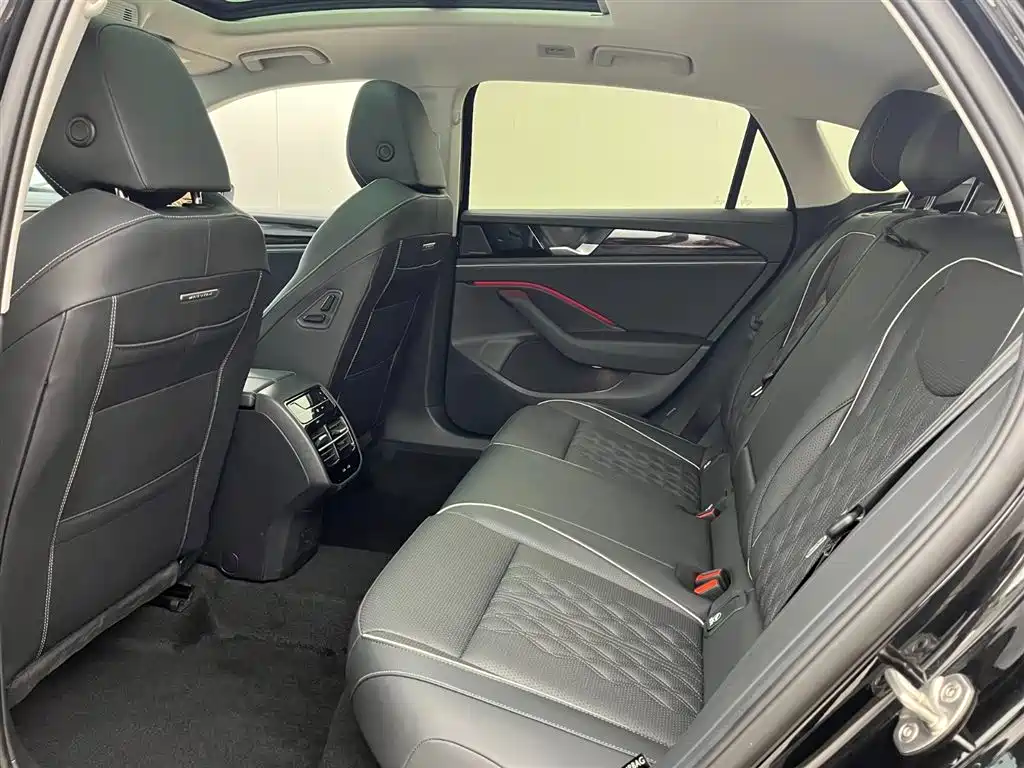 Volkswagen Magotan 2024 380TSI DSG Prestige Edition with Da Mai Package