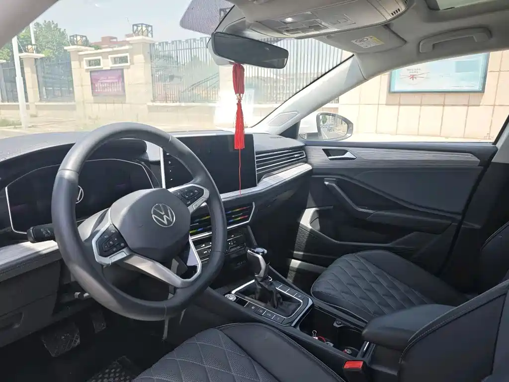 Volkswagen Sagitar 2023 280TSI DSG Beyond Edition