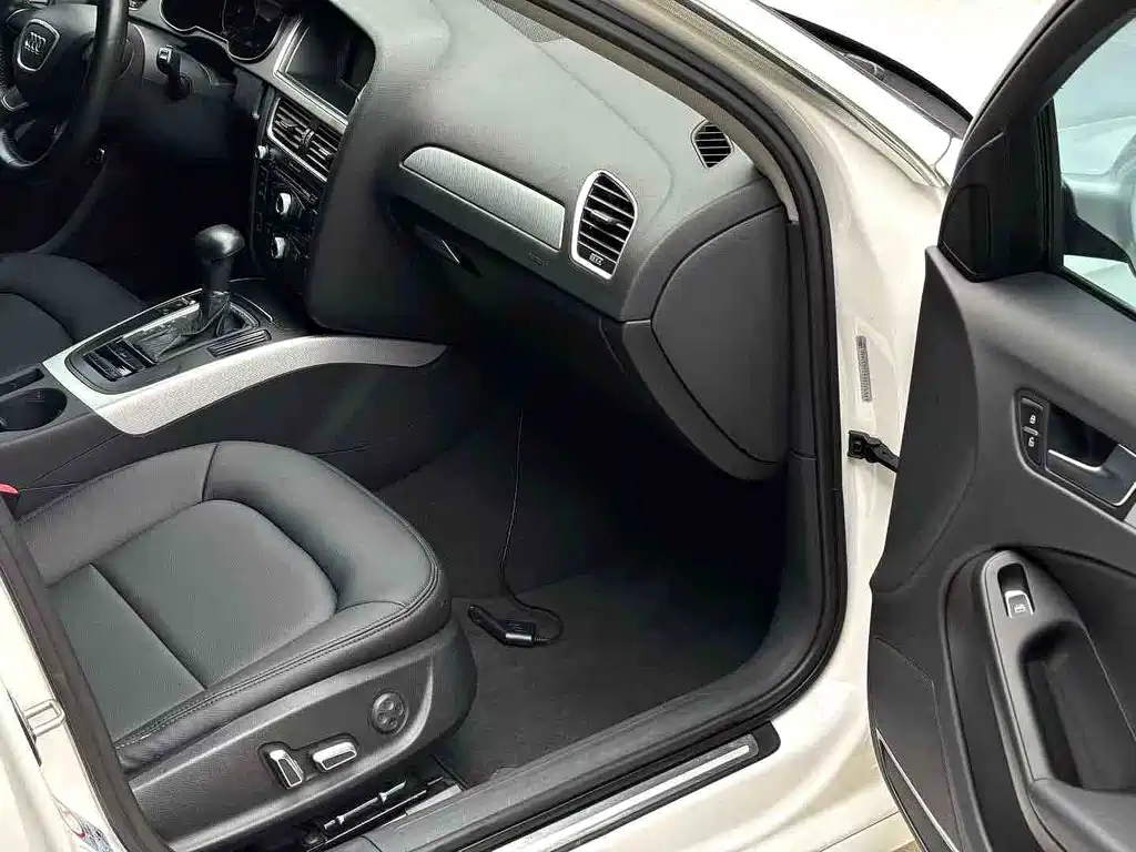 Audi A4L 2016 30 TFSI Collection Edition Automatic Comfort