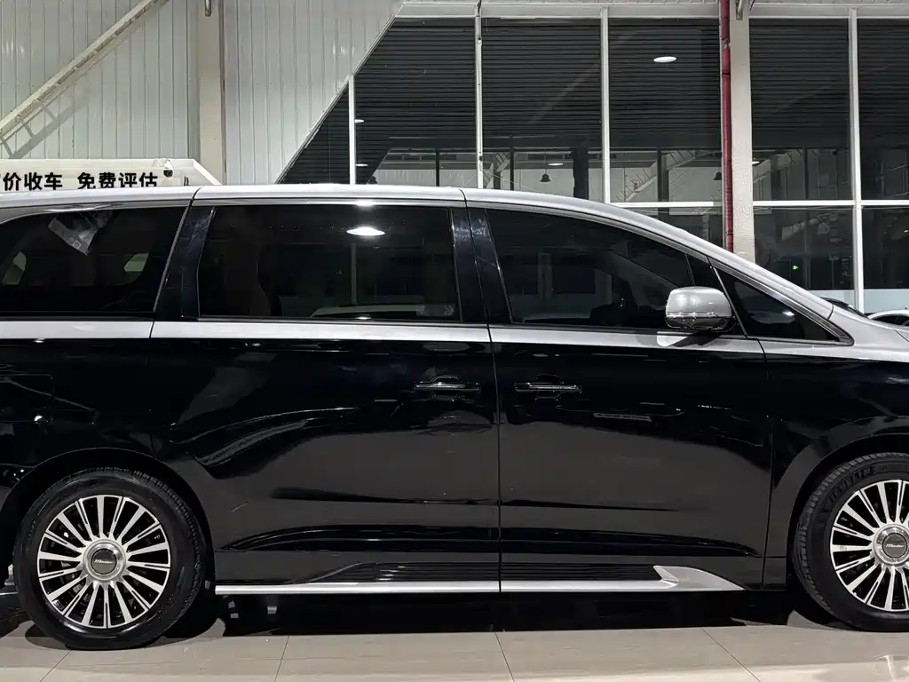 GAC Trumpchi M8 2021 Master Series 390T Four-Seat Glory Edition