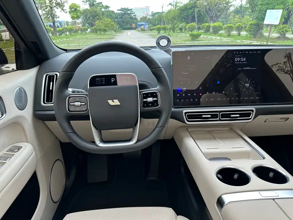 Li Auto L6 2024 Pro