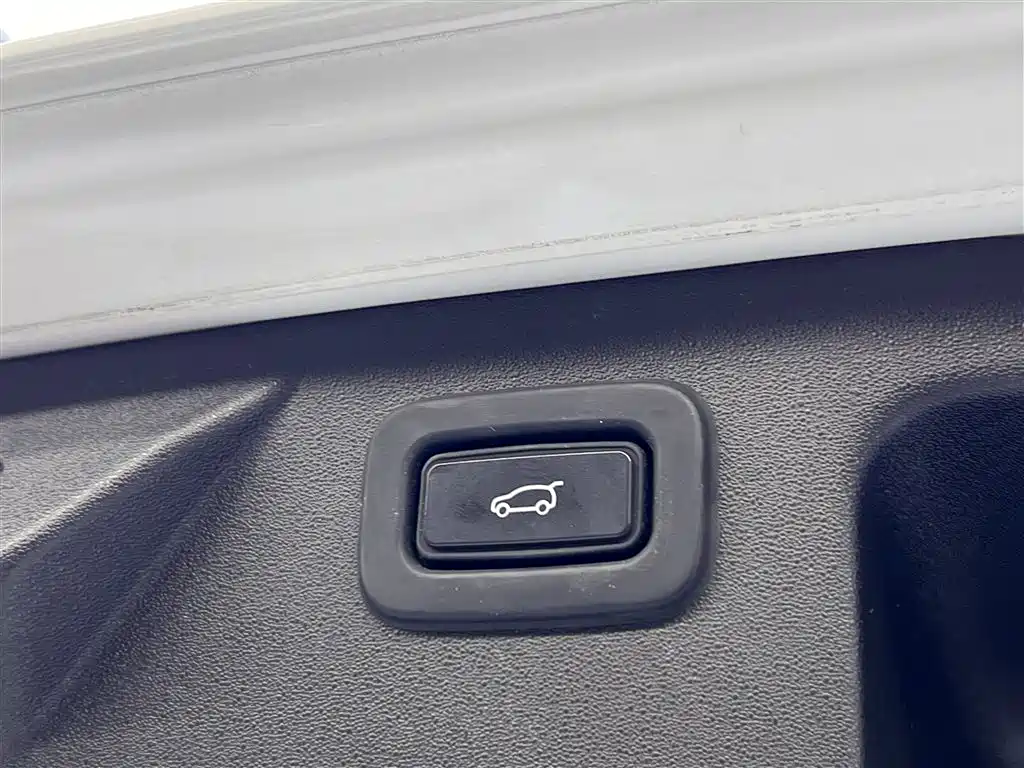 Land Rover Discovery Sport 2020 249PS R-Dynamic Performance Edition