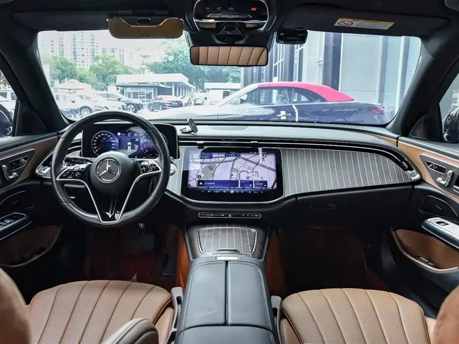 Mercedes-Benz E-Class 2024 E 300 L Fashion Edition