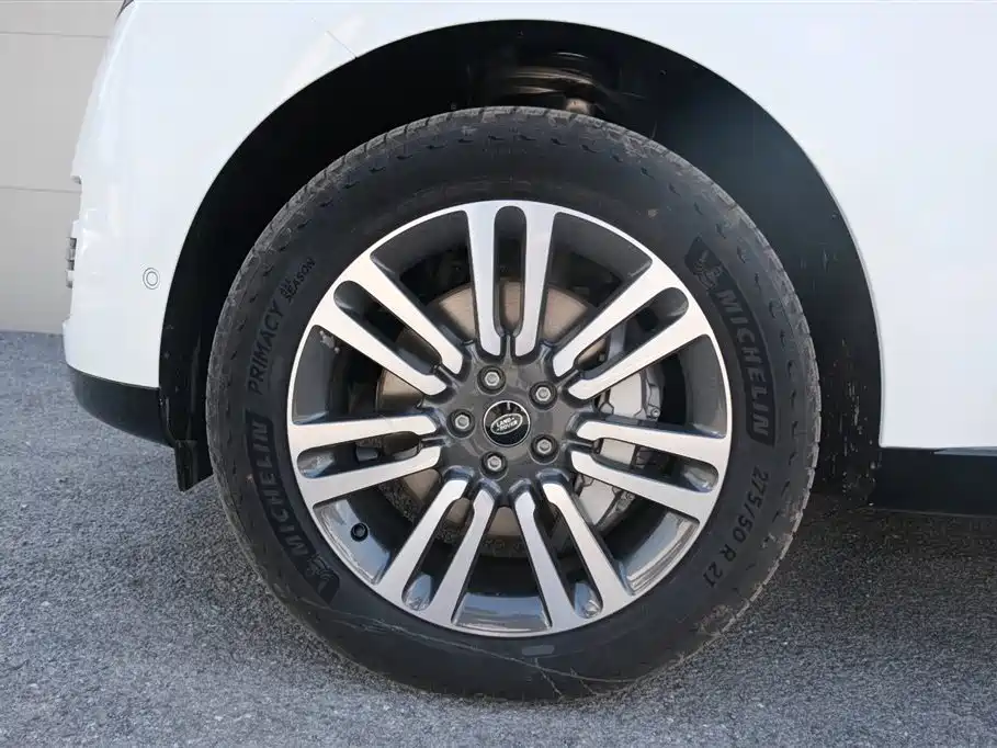 Range Rover 2023 3.0 L6 400PS Autobiography LWB