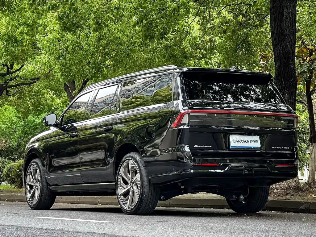 Lincoln Navigator L 2025 3.5T President Edition