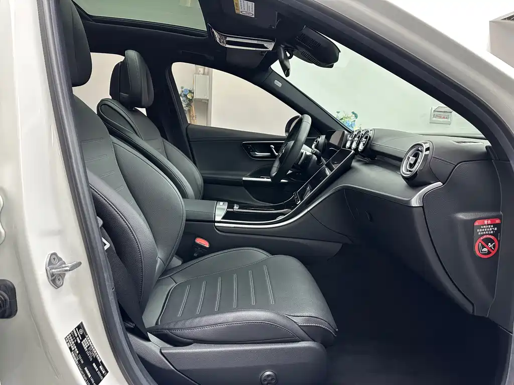 Mercedes-Benz C-Class 2023 C 260 L Sport