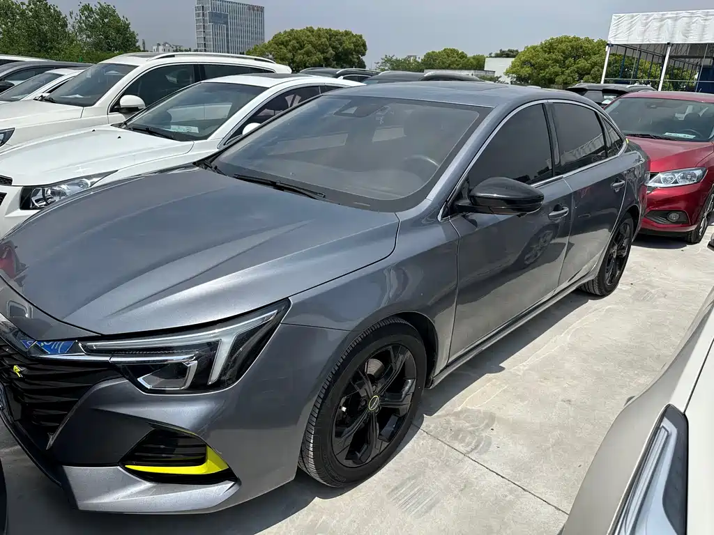 Roewe i6 MAX 2020 300TGI Automatic Shuangku Zhijia Edition