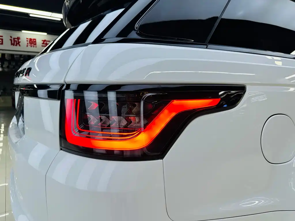 Range Rover Sport 2015 3.0 SC V6 HSE DYNAMIC
