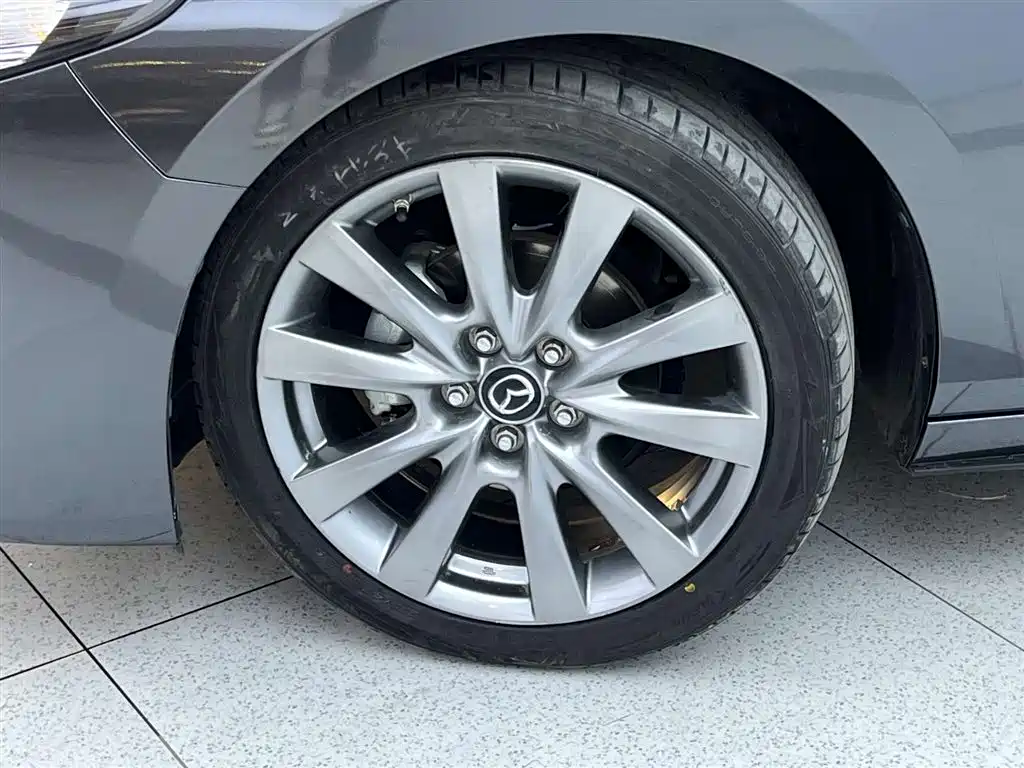 Mazda 3 Axela 2021 2.0L Automatic Zhixuan Edition