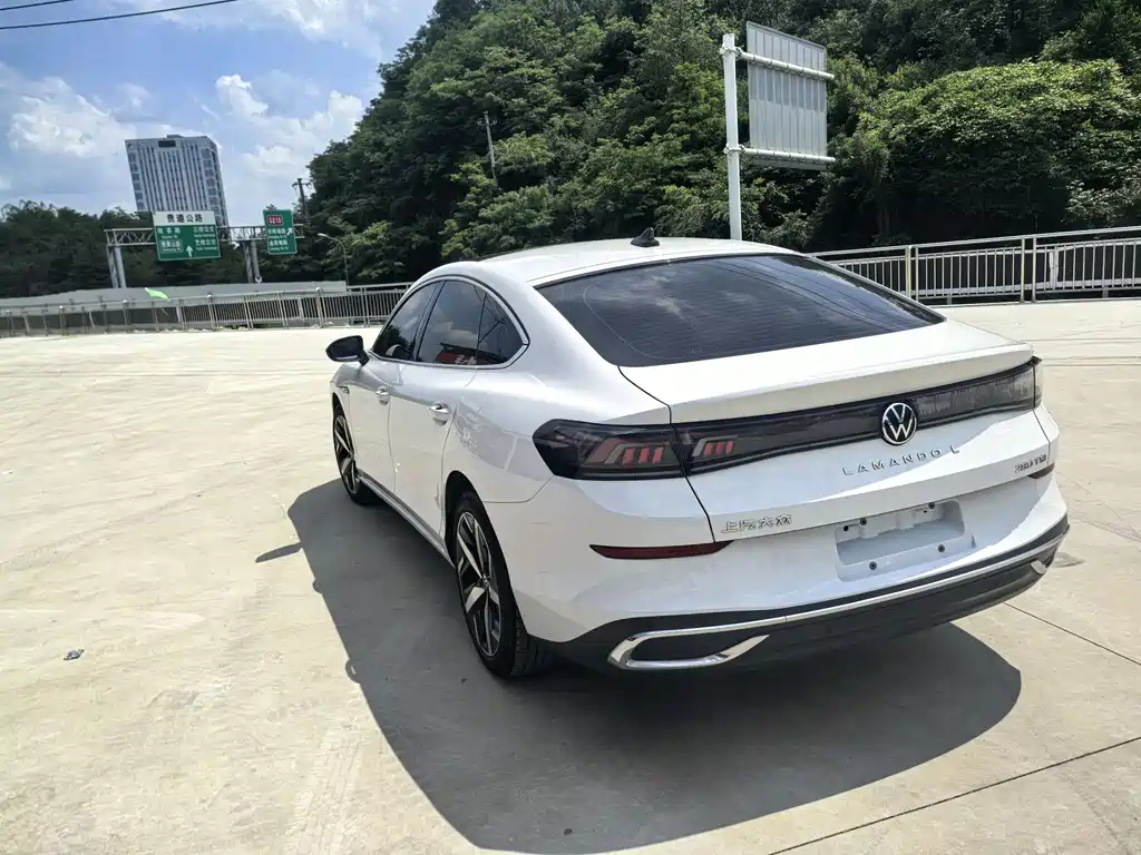 Volkswagen Lamando L 2022 280TSI DSG Cool Spicy Edition