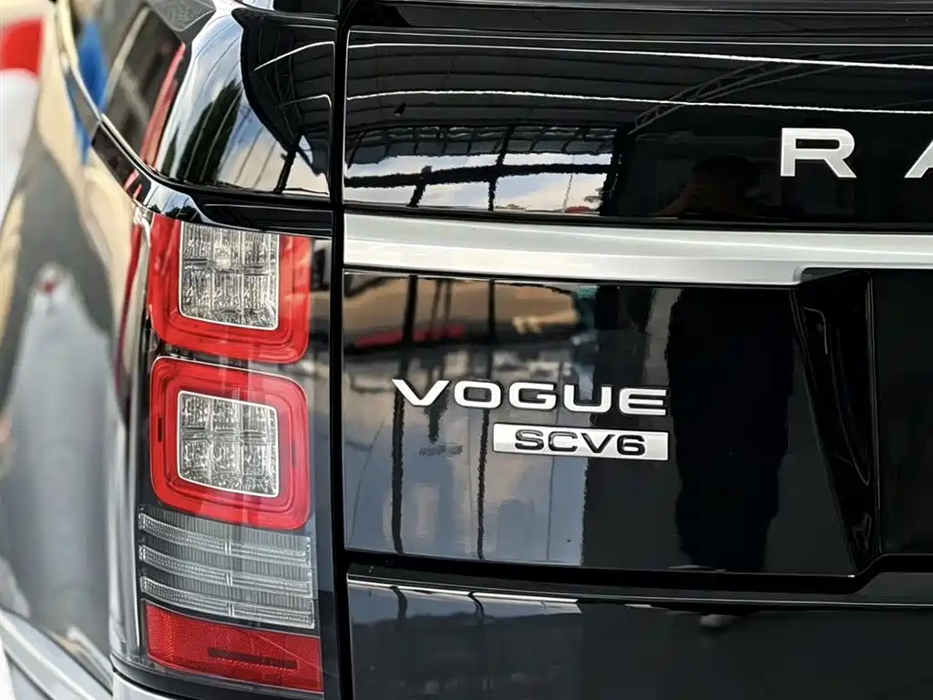 Range Rover 2016 3.0 SC V6 Vogue LWB