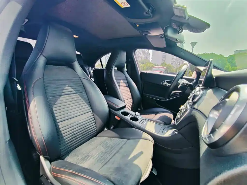 Mercedes-Benz CLA 2015 CLA 220 4MATIC