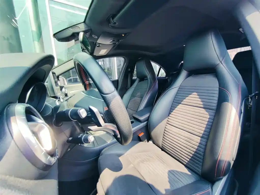 Mercedes-Benz CLA 2015 CLA 220 4MATIC