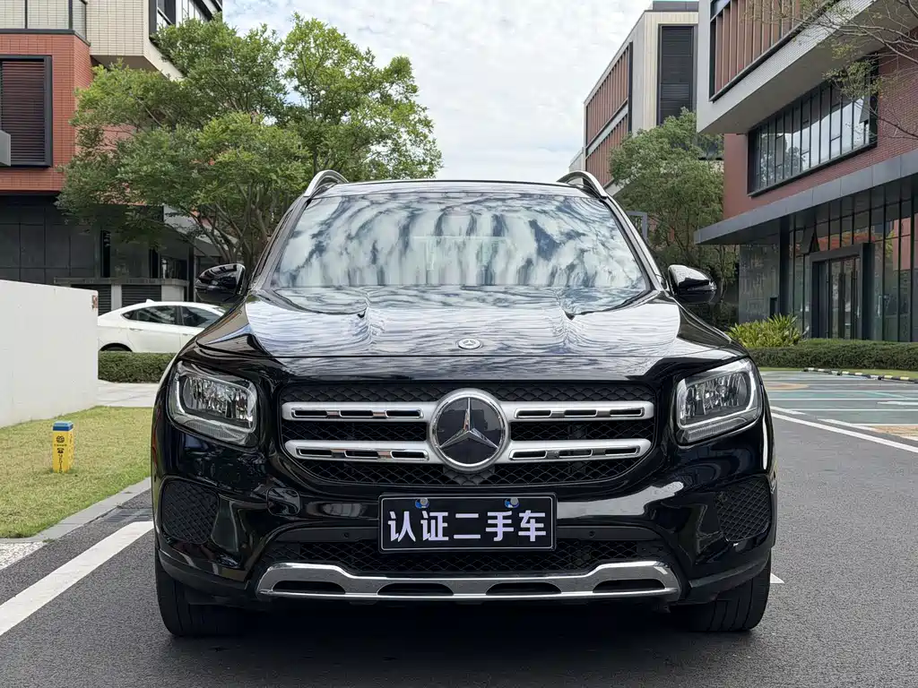 Mercedes-Benz GLB 180 Style 2021
