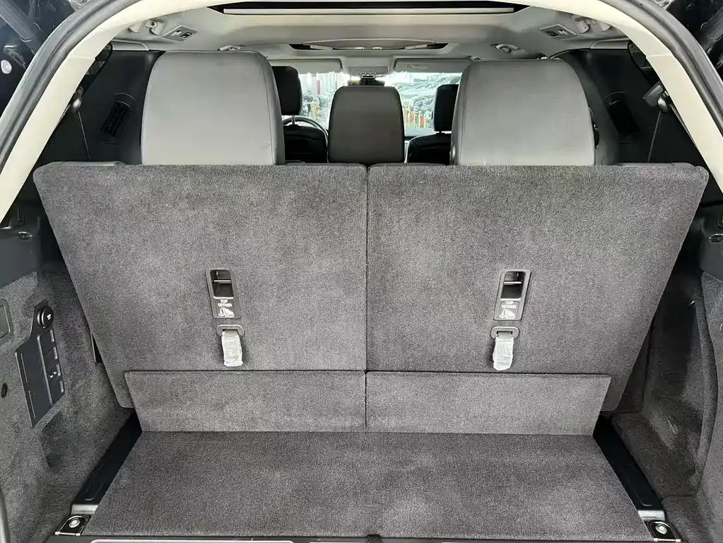 Land Rover Discovery 2020 3.0 SC V6 30th Anniversary Special Edition