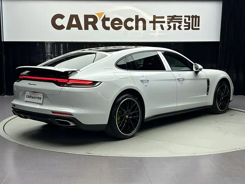 2023 Porsche Panamera Executive LWB 2.9T