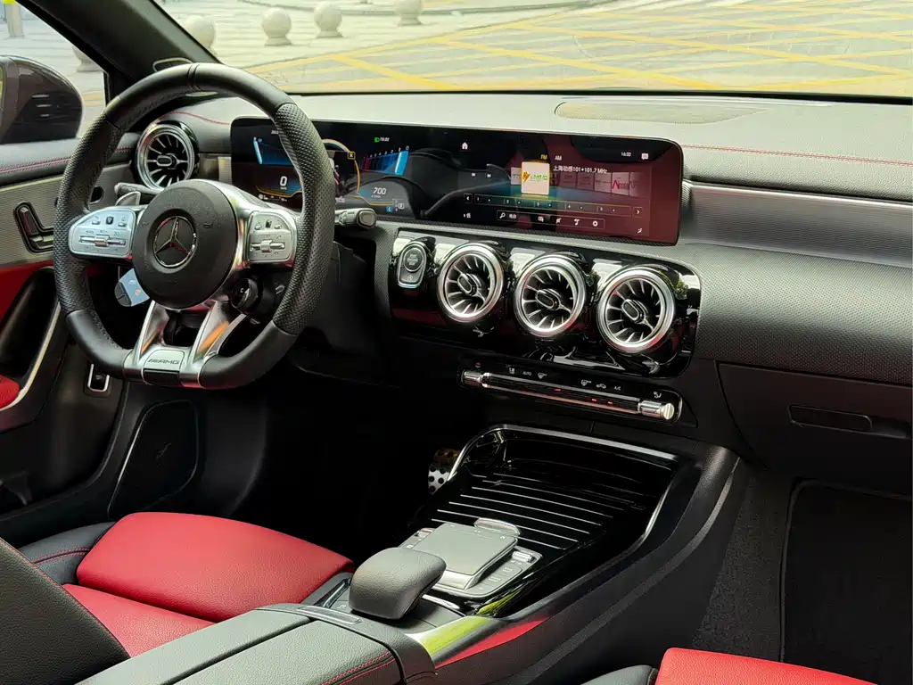 Mercedes-Benz A-Class AMG 2022 AMG A 35 L 4MATIC