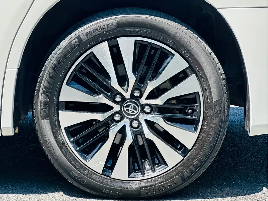Toyota Alphard 2018 Facelift 3.5L Premium